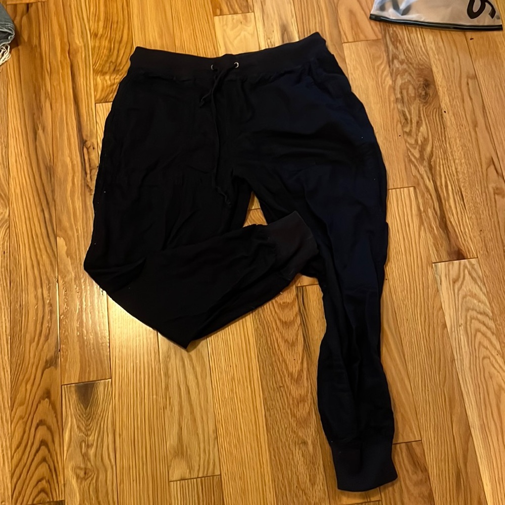 GAP-navy blue comfy joggers